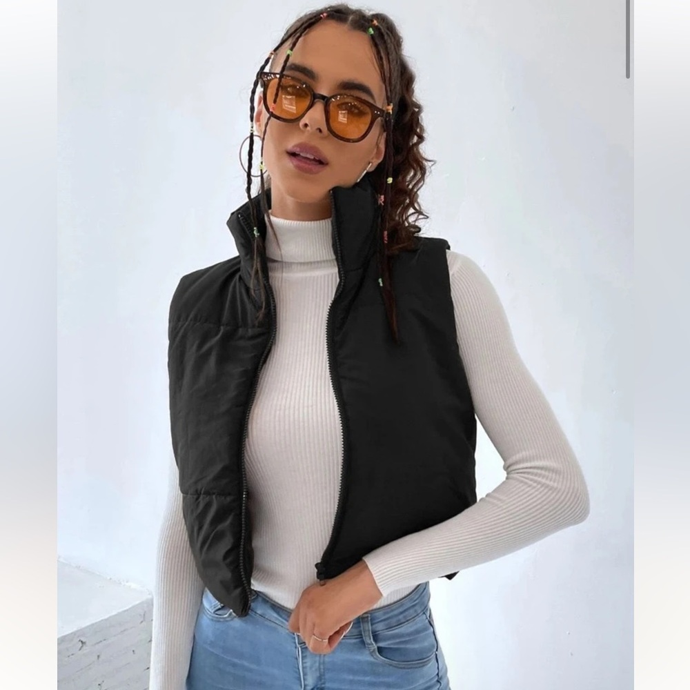 SHEIN Black Puffer Vest